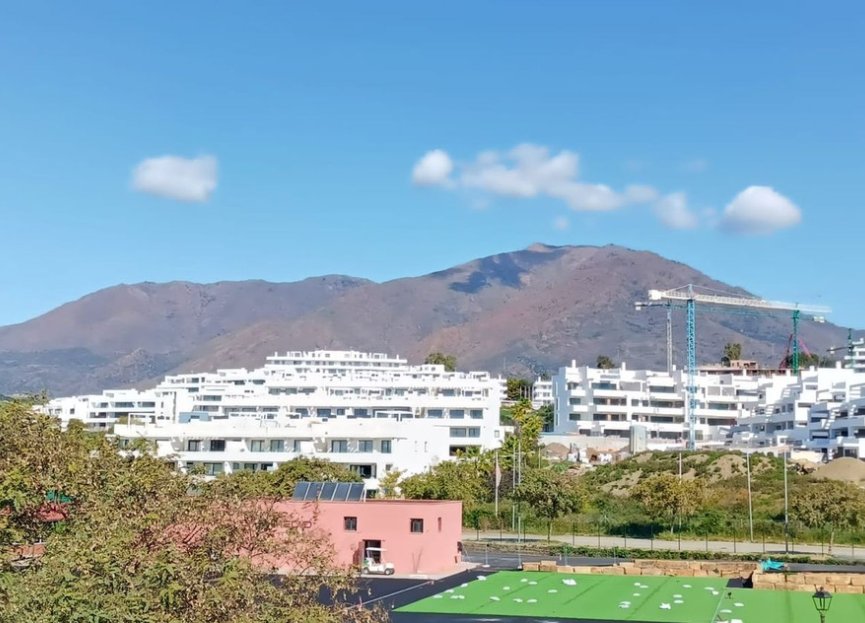 Resale - Ground floor apartment - Estepona - Estepona Centro