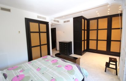 Resale - House - Semi-Detached House - Marbella - The Golden Mile