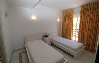 Resale - House - Semi-Detached House - Marbella - The Golden Mile