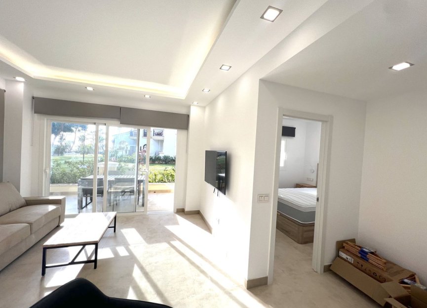 Resale - Ground floor apartment - Marbella - Puerto Banús