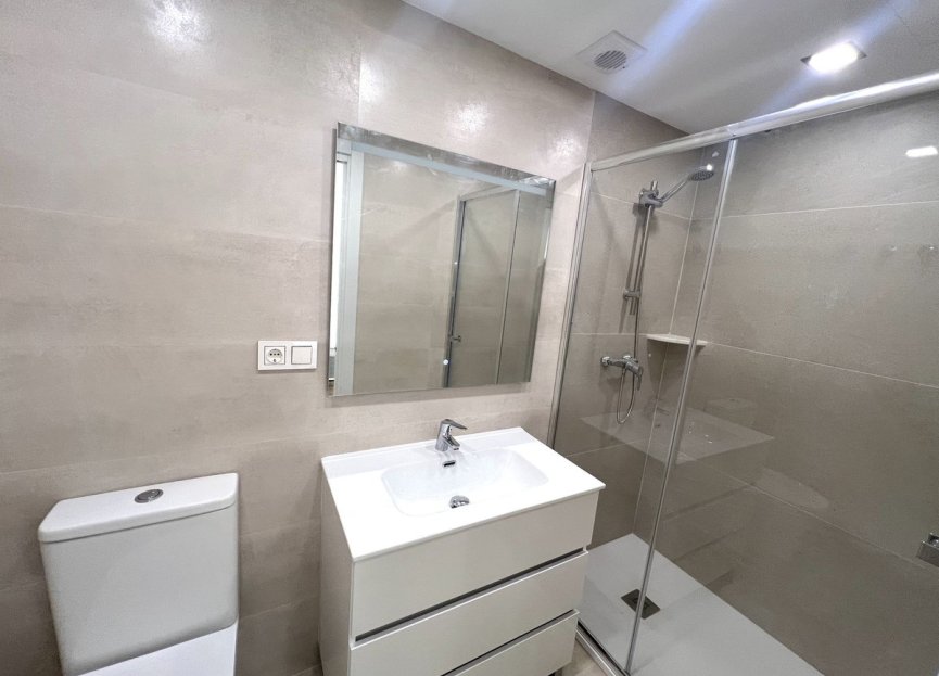 Resale - Ground floor apartment - Marbella - Puerto Banús