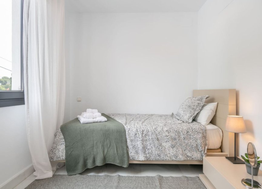 Resale - House - Detached Villa - Marbella - Nueva Andalucia