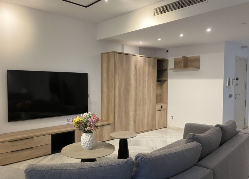 Resale - Ground floor apartment - Marbella - Aloha