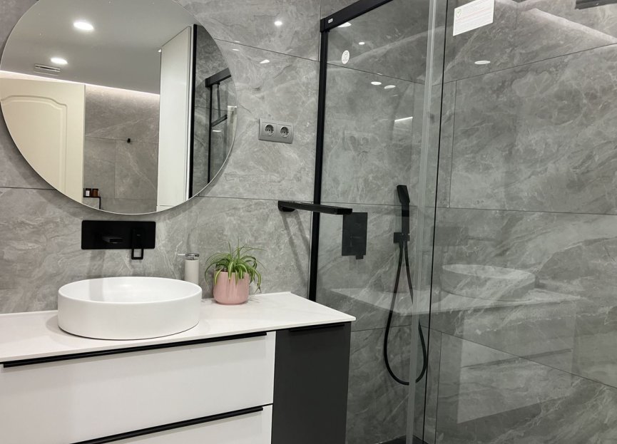 Resale - Ground floor apartment - Marbella - Aloha