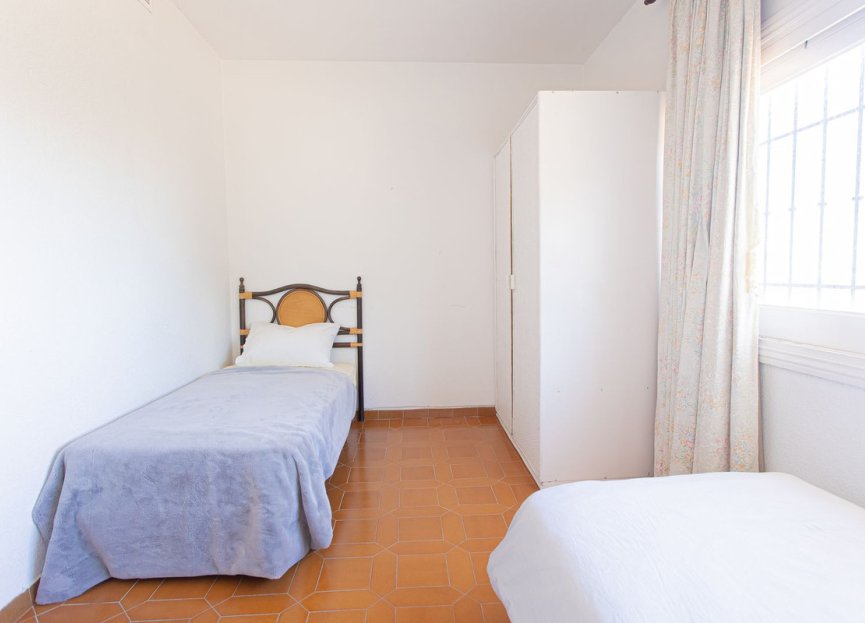 Resale - House - Detached Villa - Marbella - Nueva Andalucia