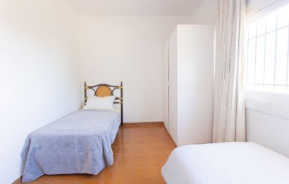 Resale - House - Detached Villa - Marbella - Nueva Andalucia