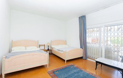 Resale - House - Detached Villa - Marbella - Nueva Andalucia