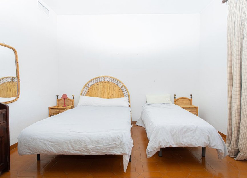 Resale - House - Detached Villa - Marbella - Nueva Andalucia