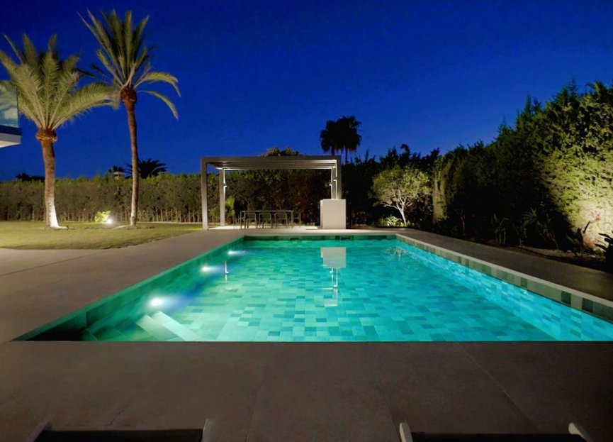 Resale - House - Detached Villa - Marbella - The Golden Mile