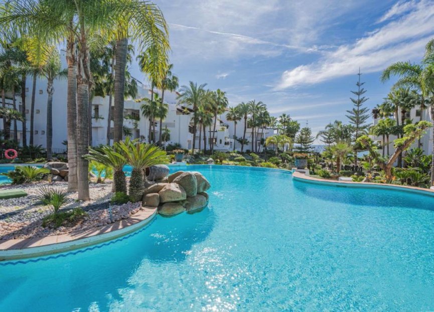 Resale - Ground floor apartment - Marbella - The Golden Mile