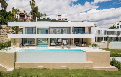 Reventa - House - Detached Villa - Benahavís - Benahavís Centro