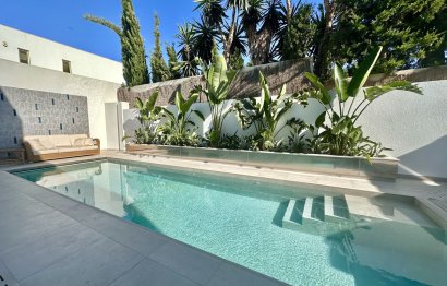 Resale - House - Detached Villa - Marbella - Puerto Banús