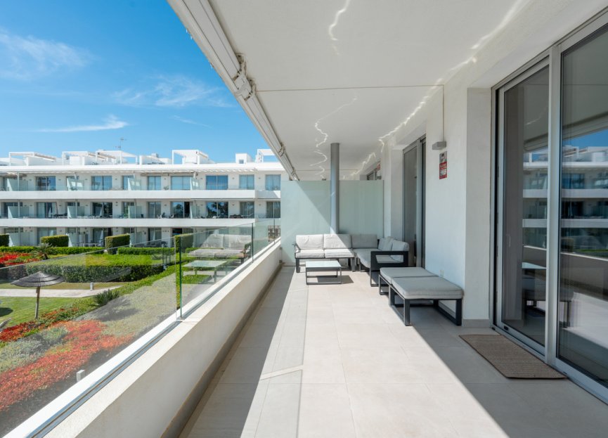 Resale - Apartment - Middle Floor Apartment - Estepona - Estepona Centro