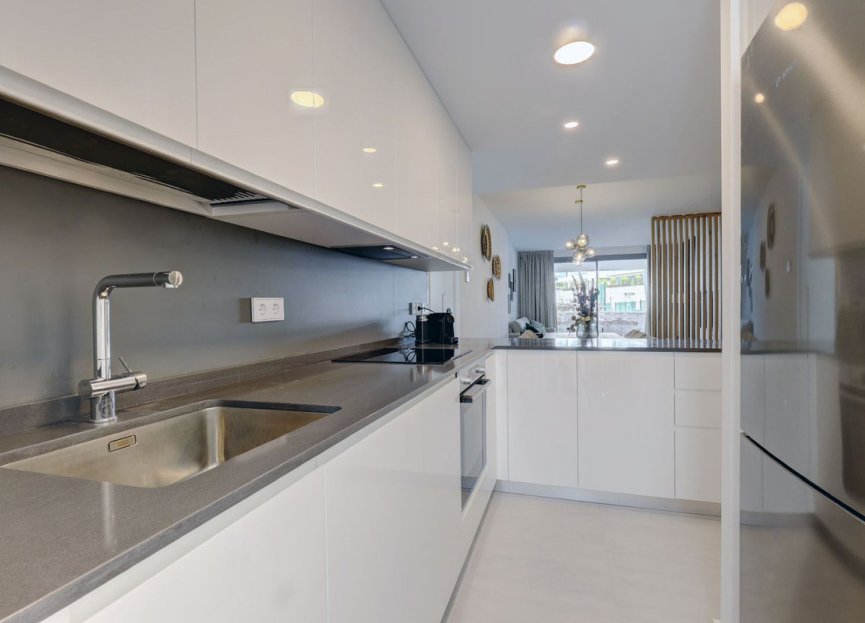 Reventa - Ground floor apartment - Estepona - Estepona Centro