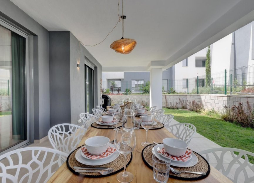 Reventa - Ground floor apartment - Estepona - Estepona Centro