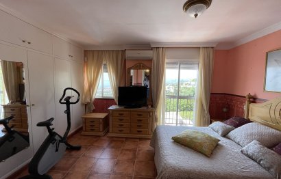 Resale - House - Townhouse - Marbella - Altos de los Monteros