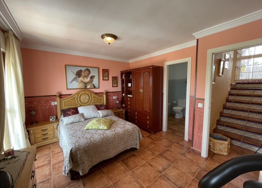 Resale - House - Townhouse - Marbella - Altos de los Monteros