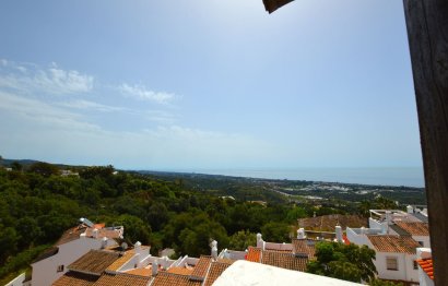 Resale - House - Townhouse - Marbella - Altos de los Monteros