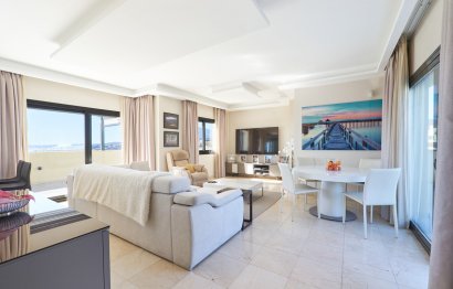 Resale - Apartment - Penthouse - Estepona - Estepona Centro
