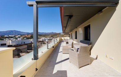 Resale - Apartment - Penthouse - Estepona - Estepona Centro