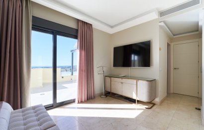Resale - Apartment - Penthouse - Estepona - Estepona Centro
