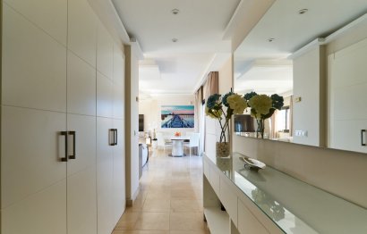 Resale - Apartment - Penthouse - Estepona - Estepona Centro