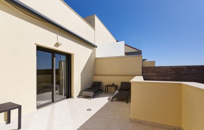 Resale - Apartment - Penthouse - Estepona - Estepona Centro