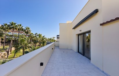 Resale - Apartment - Penthouse - Estepona - Estepona Centro