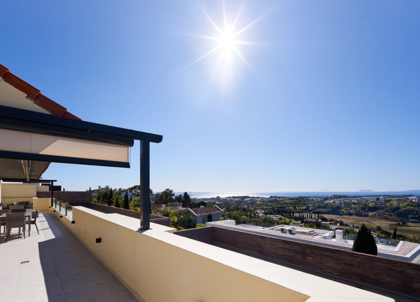 Resale - Apartment - Penthouse - Estepona - Estepona Centro