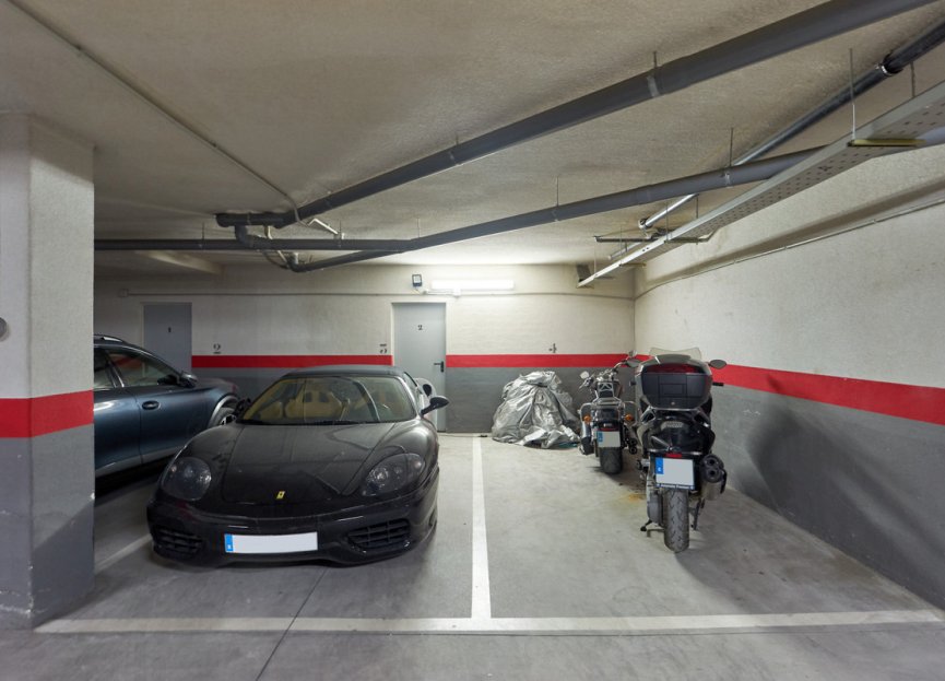 Resale - Apartment - Penthouse - Estepona - Estepona Centro