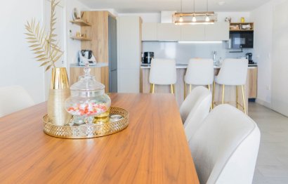 Resale - Apartment - Middle Floor Apartment - Fuengirola - Fuengirola Centro