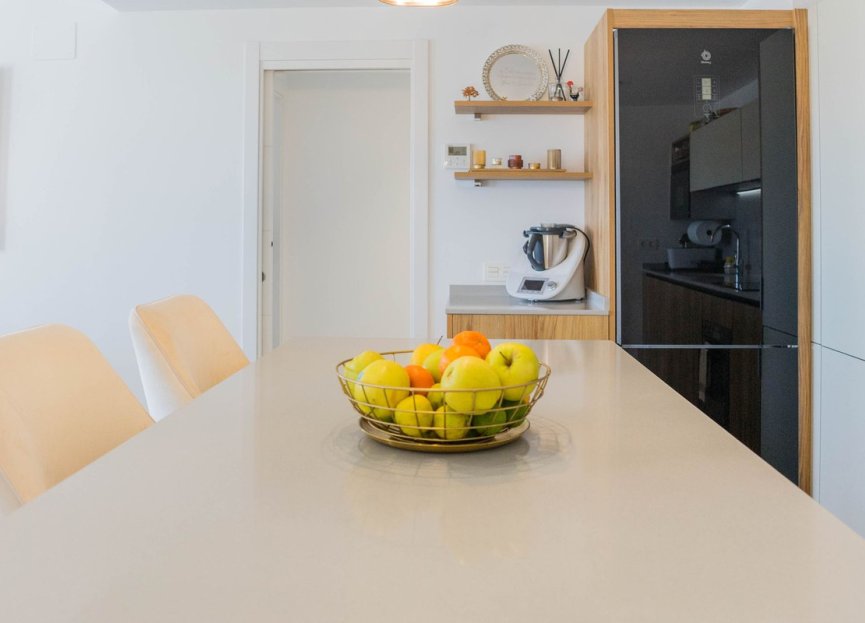 Resale - Apartment - Middle Floor Apartment - Fuengirola - Fuengirola Centro