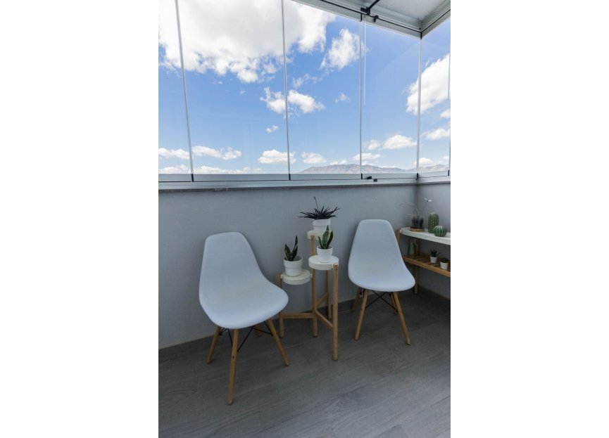 Resale - Apartment - Middle Floor Apartment - Fuengirola - Fuengirola Centro