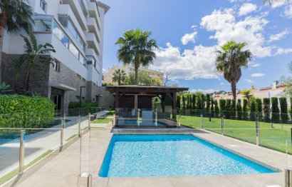 Resale - Apartment - Middle Floor Apartment - Fuengirola - Fuengirola Centro