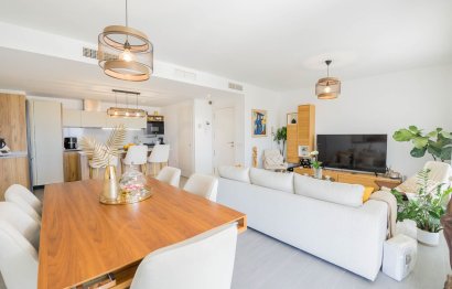 Resale - Apartment - Middle Floor Apartment - Fuengirola - Fuengirola Centro