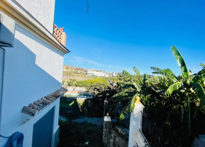 Resale - House - Finca - Cortijo - Estepona - Cancelada