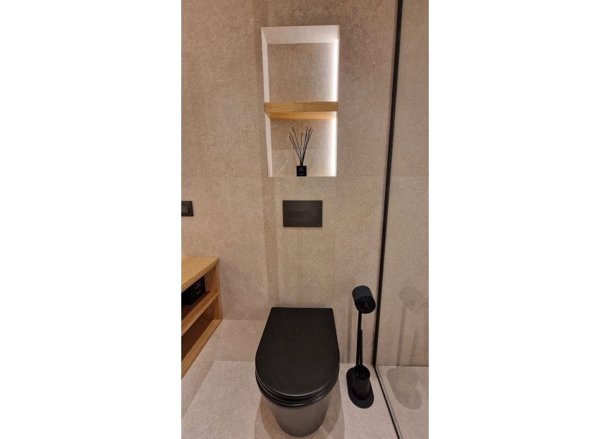 Resale - Apartment - Middle Floor Apartment - Marbella - Nueva Andalucia