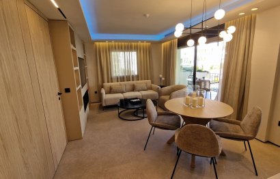 Resale - Apartment - Middle Floor Apartment - Marbella - Nueva Andalucia