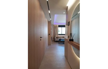 Resale - Apartment - Middle Floor Apartment - Marbella - Nueva Andalucia