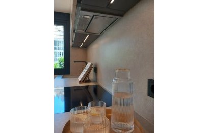 Resale - Apartment - Middle Floor Apartment - Marbella - Nueva Andalucia