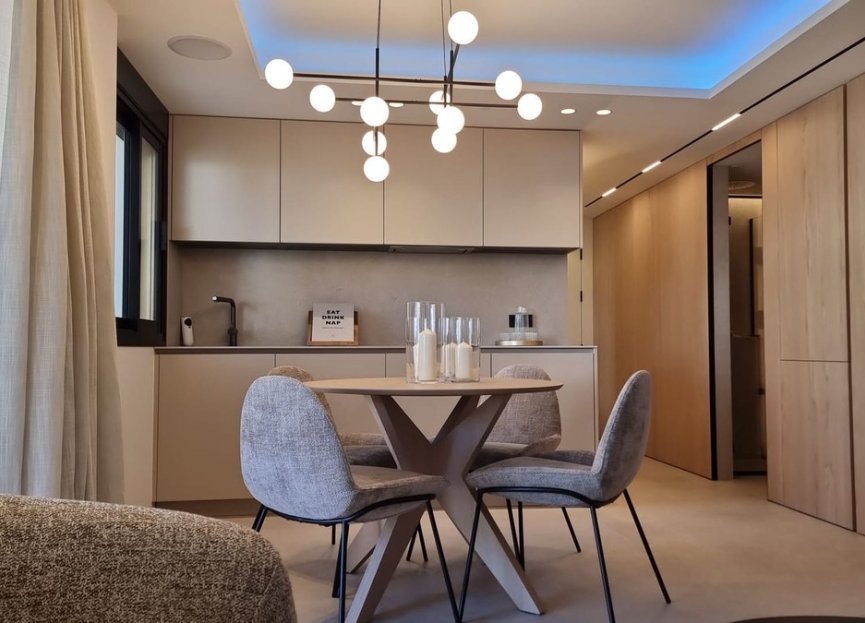 Resale - Apartment - Middle Floor Apartment - Marbella - Nueva Andalucia