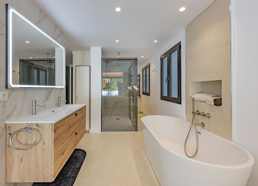 Resale - Apartment - Middle Floor Apartment - Marbella - Marbella Centro