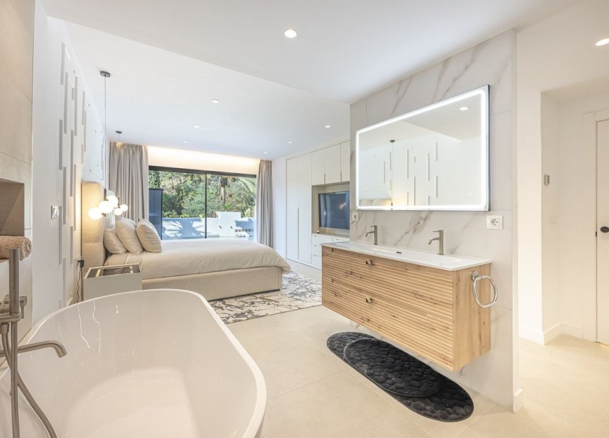 Resale - Apartment - Middle Floor Apartment - Marbella - Marbella Centro