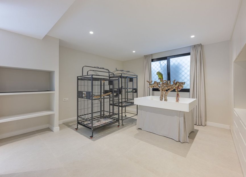 Resale - Apartment - Middle Floor Apartment - Marbella - Marbella Centro