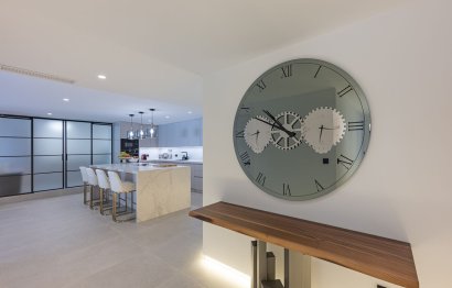 Resale - Apartment - Middle Floor Apartment - Marbella - Marbella Centro