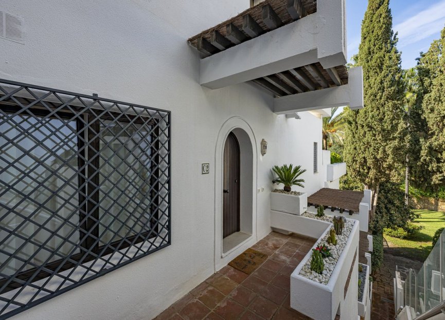 Resale - Apartment - Middle Floor Apartment - Marbella - Marbella Centro