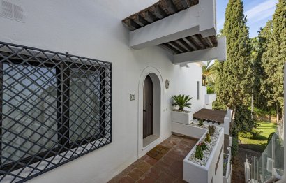 Resale - Apartment - Middle Floor Apartment - Marbella - Marbella Centro