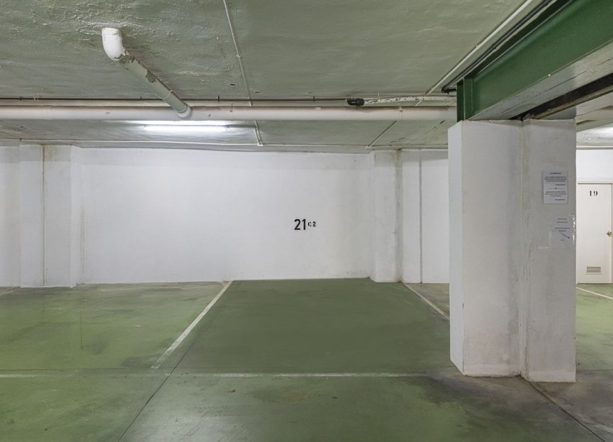 Resale - Apartment - Middle Floor Apartment - Marbella - Marbella Centro