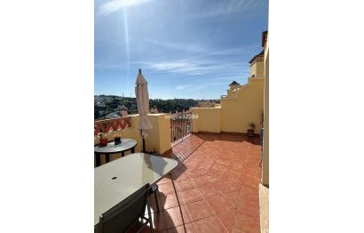 Resale - Apartment - Penthouse - Estepona - Estepona Centro