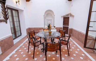 Resale - House - Detached Villa - Fuengirola - Fuengirola Centro
